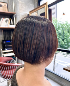 ショートボブ×グラデーション - Lourdes hair design掲載