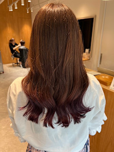 「大人可愛いを仕込む、グラデーションカラー。」 - トリートヘアデザイン千葉店掲載