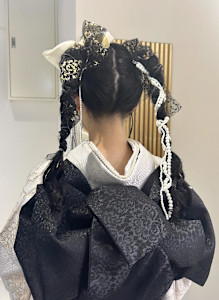 【Nanaka】リボン×ツインテール！成人式ヘアセット - MOON by KENJE掲載