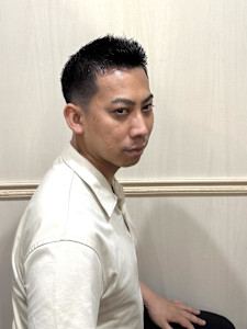 夏にピッタリソフトモヒカンスタイル - グレイスフルバーバー プラチナム掲載