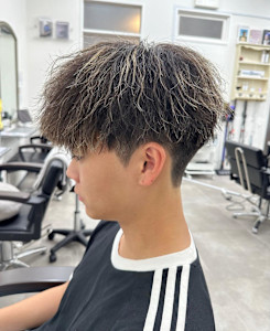 夏のショートマッシュ！ - ao. 渋谷/表参道 ダブルカラー・ハイトーン・髪質改善【アオ】掲載