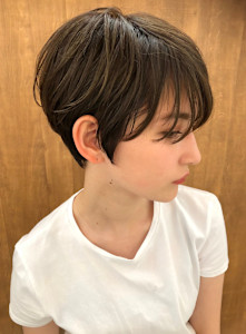 ショート・ボブ/白髪ぼかし/ハイライト/絶壁解消/40代 - INCEPTION  GINZA 銀座掲載