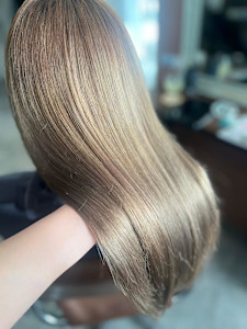 【札幌市／髪質改善専門店】eme札幌 - eme札幌掲載