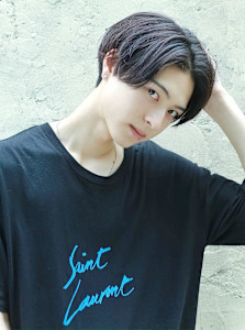 ナチュラルセンターパートブルーブラック - LIPPS hair 立川【リップスヘアー】掲載