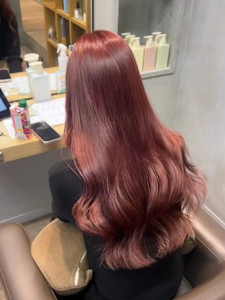 ブリーチ履歴を活かしたチェリーレッド - STYLE Smart Salon掲載