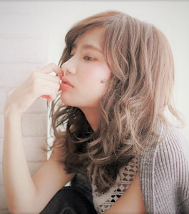クールフェミニン　ひし形パーマロング - 仙台 美容院 siki.salon 髪質改善 完全完結型個室サロン掲載