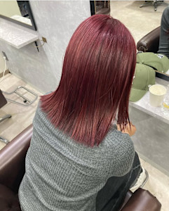 ワインレッドカラーリング - GLADGE池袋/ダブルカラー/ブリーチ掲載