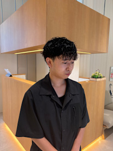 ゆるふわアイロンでセット風パーマ - ENTER 天神店 髪質改善/ケアブリーチ/ダブルカラー掲載