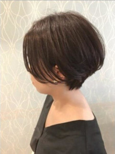 #暗めカラー　#くびれショート　#ハンサムショート - Chocolat Abeno掲載