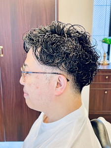 【40代 男性】ロンドンミディアムパーマ（大宮/バーバー） - Graceful Barber London掲載