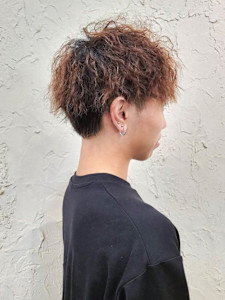 【Flor】*メンズツイストパーマ+ツーブロック*