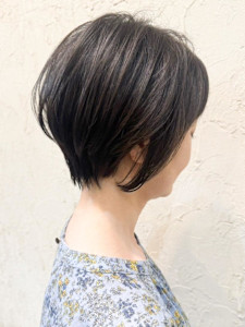 【Flor】*大人フレンチショート＋グレージュ＊ - Flor 上大岡掲載