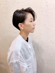 【Flor】*ハンサムショート+ナチュラルブラウン* - Flor 上大岡掲載