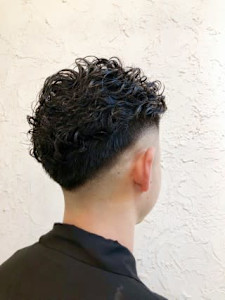 【Flor】*フェードパーマ+ワイルドアップバング* - Flor 上大岡掲載