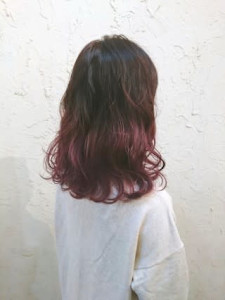 【Flor】*グラデーション+イルミナ+バーガンディ* - Flor 上大岡掲載