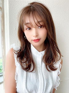 30代40代に人気後れ毛がかわいいくびれヘアシャギーレイヤー - AFLOAT/L 錦糸町【アフロートエル】掲載