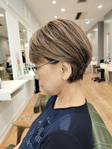 白髪ぼかしカラーデザイン - odd-jobs KUM hair & make掲載