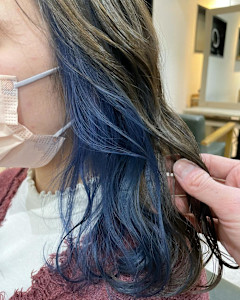 インナーカラー×ブルー　ネイビーブルー イヤリングカラー - ACT harajuku掲載