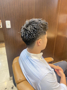 神田ビジネス - ヘアーモードキクチ 神田日銀通り店掲載