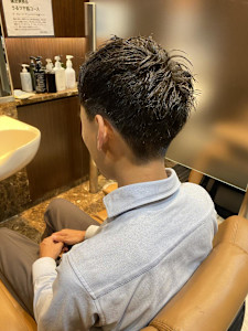 神田ビジネス - ヘアーモードキクチ 神田日銀通り店掲載