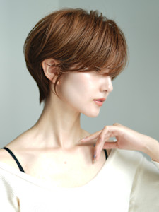 前下がりショート・ボブ/絶壁解消/前髪あり/40代/30代 - INCEPTION  GINZA 銀座掲載