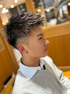 スパイキーショート