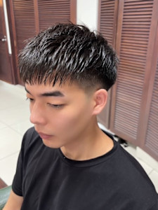 スキンフェードカット - tip・top 京成小岩店掲載