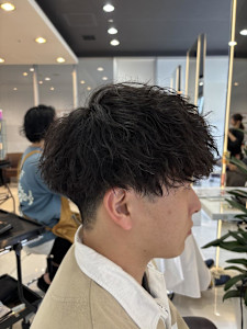 ツイストスパイラルパーマ - Fits掲載