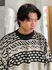 （takumi）センターパート/ウルフヘアー/毛流れパーマ - MOON by KENJE掲載