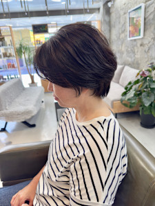 大人ショートボブ - PERSONA 幟町店掲載