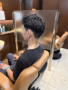 神田ビジネス - ヘアーモードキクチ 神田日銀通り店掲載