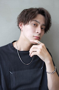 ナチュラルセンターパート/メンズ - SOURCE 堺東掲載