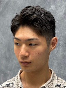 夏おすすめ！さっぱりメンズショート - ヒロ銀座バーバーショップ難波店掲載