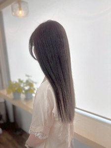 劇的カラーチェンジ！超ロングストレート - HAIR MAKE FELIX 板宿店掲載