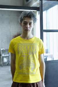 ハイトーン×スパイキーショート