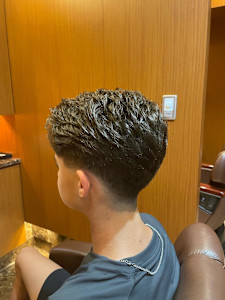 テーパーフェード　理容室 - ヘアーモードキクチ 銀座店掲載