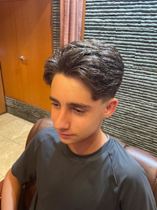 テーパーフェード　理容室 - ヘアーモードキクチ 銀座店掲載