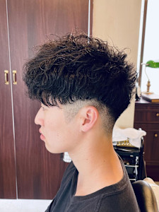 【20代 男性】ロンドンナチュラルカール（大宮/バーバー） - Graceful Barber London掲載