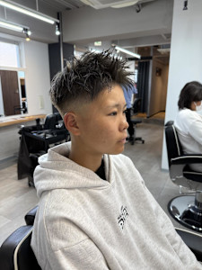 大宮/カット/短髪/毛流れ/センターパート - Vii men掲載