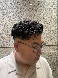 ウェーブパーマ〈理容室〉 - ヘアーモードキクチ 銀座店掲載