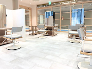 TIENA Beauty Smart Salon ONE FUKUOKA BLDG.店(ティエナビューティースマートサロン ワンフクオカビルディングテン)