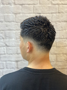 メンズショート ローフェード【新宿/理容室/バーバー】 - 銀座マツナガ 新宿パークタワー店掲載