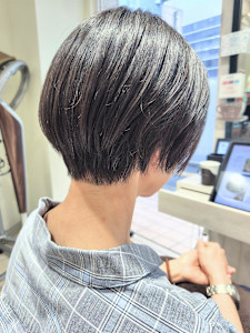 大人ナチュラル/レイヤー ショート - VISAGE fine【ヴィサージュ ファイン】掲載