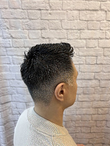 緩めアイロンパーマ×3mm刈り上げ【新宿/理容室/バーバー】