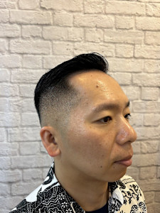 7：3ハードパート×スキンフェード！【新宿/理容室/バーバ】 - 銀座マツナガ 新宿パークタワー店掲載