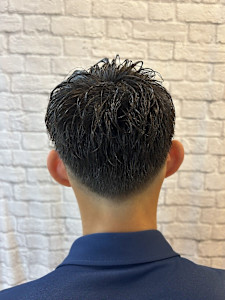 オシャレアイロンパーマ×フェードスタイル！ - 銀座マツナガ 新宿パークタワー店掲載