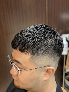 神田クロップ - ヘアーモードキクチ 神田日銀通り店掲載