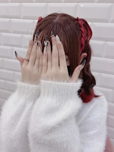 インナーカラーがポイント！編み上げハーフツイン＊まゆ - Lilme掲載