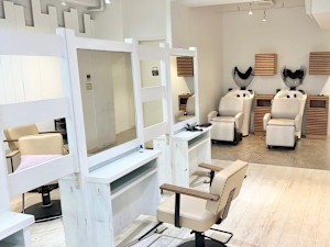 Frames hair &relax 赤羽店(フレイムスヘアアンドリラックス アカバネテン)