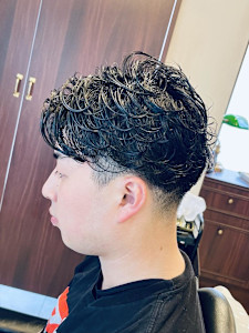 【20代 男性】ロンドンフェザーパーマ（大宮/バーバー） - Graceful Barber London掲載